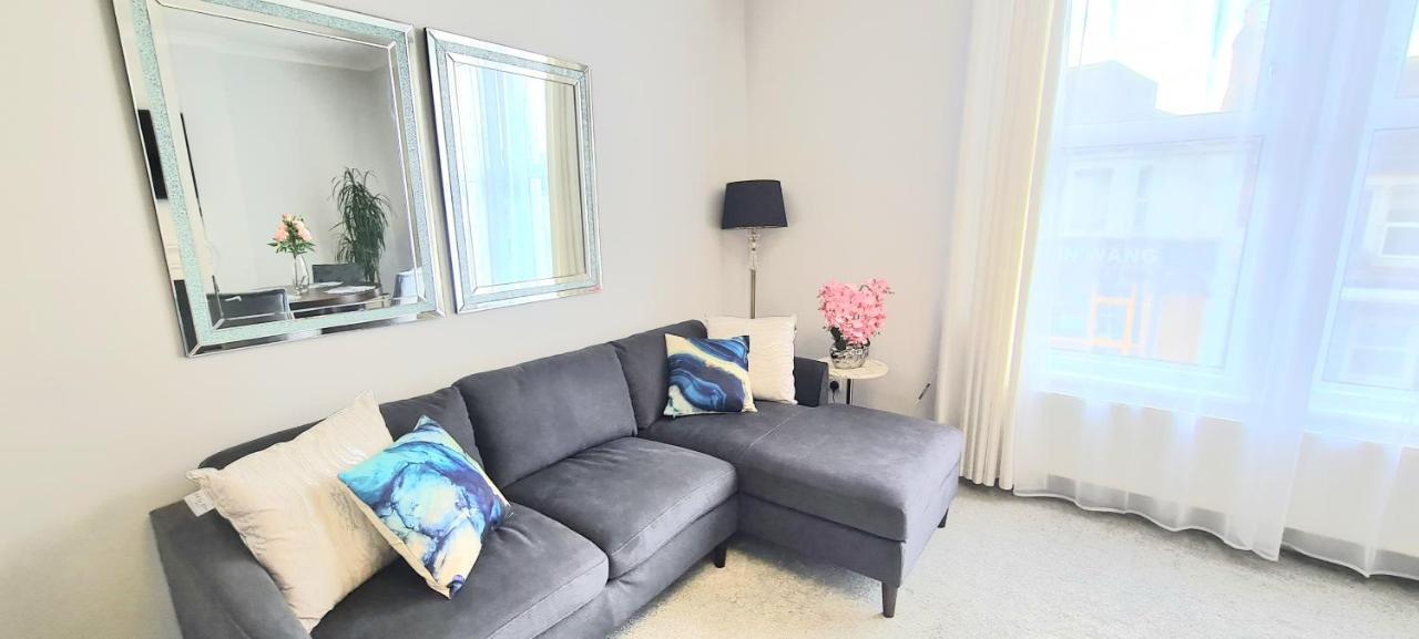 Spacious 3 Bed Flat Near The Sea With Parking Bournemouth Exteriér fotografie
